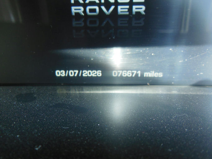 Land Rover Range Rover Vogue photo 6