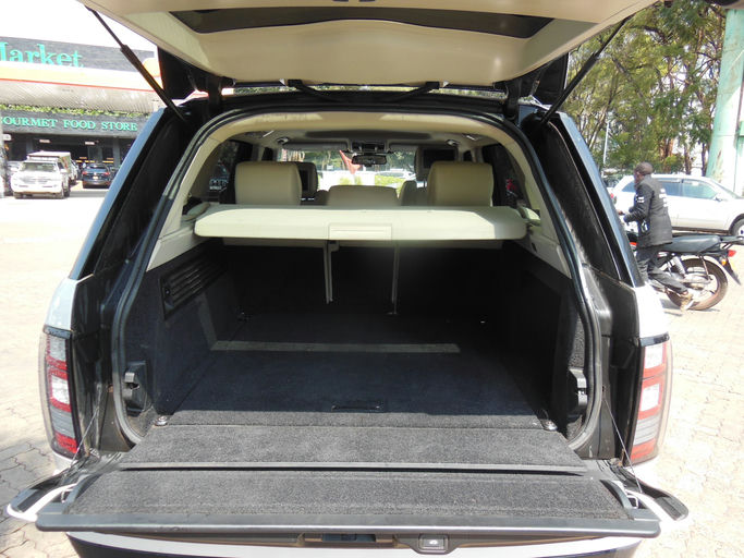 Land Rover Range Rover Vogue photo 7