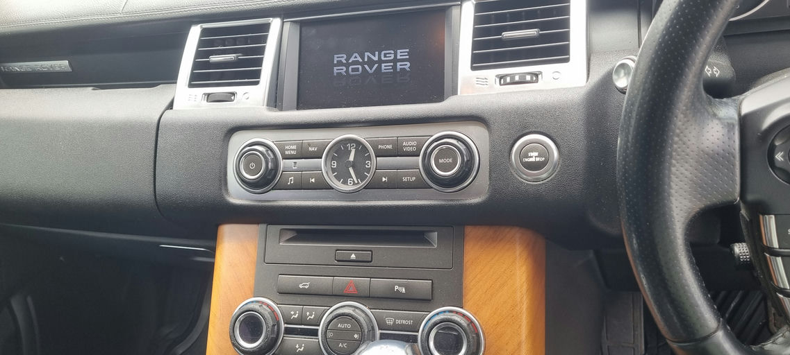 Land Rover Range Rover Sport photo 7