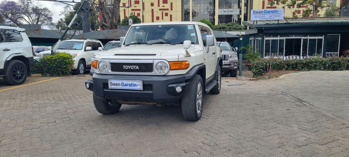 Toyota FJ Cruiser  photo 4