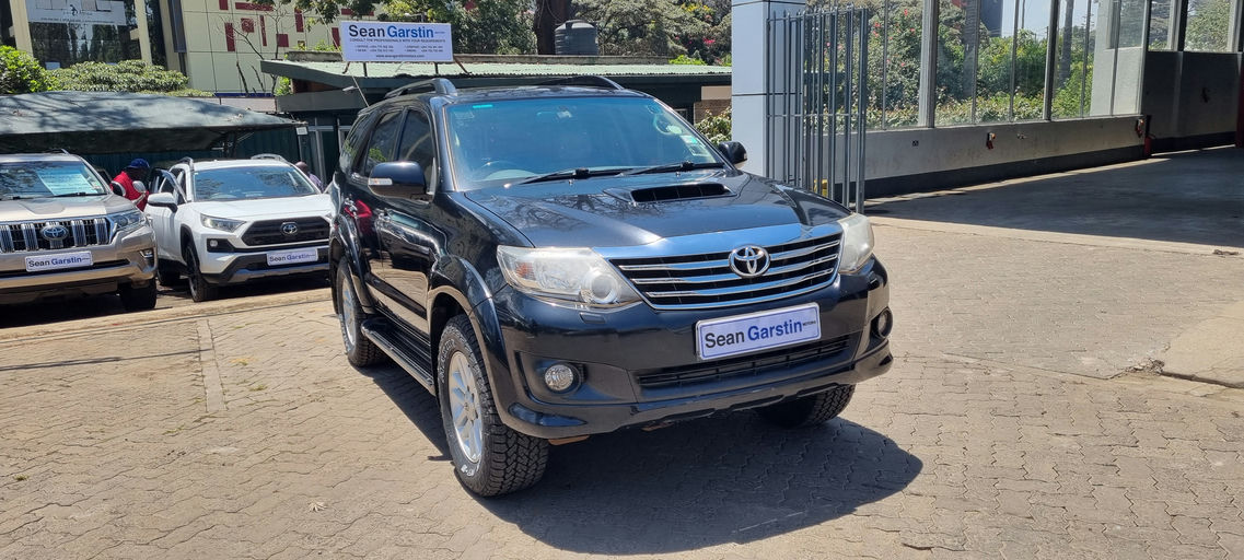 2014 Toyota Fortuner 