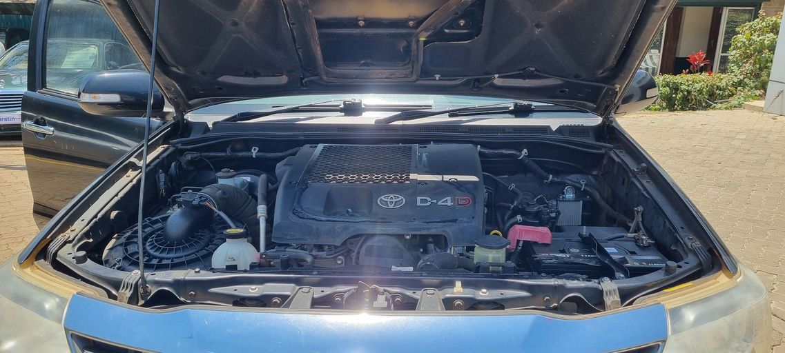 Toyota Fortuner  photo 9