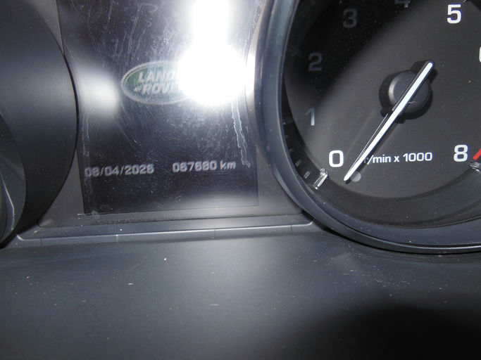 Land Rover Discovery Sport photo 3