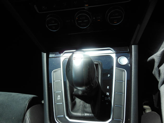 Volkswagen  Passat  photo 7