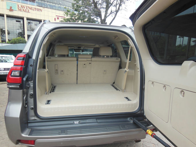 Toyota Prado TXL- 2.8 Turbo diesel photo 3