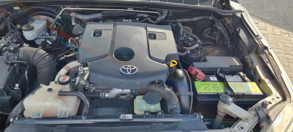 Toyota Fortuner photo 10
