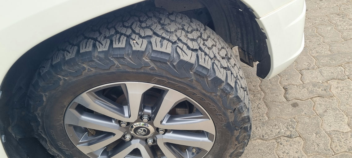 Toyota Land Cruiser photo 7
