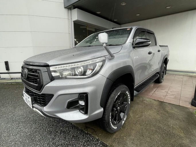 2020  Hilux Double Cab 2.4 turbo diesel