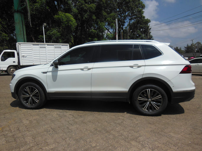  Tiguan Allspace photo 3