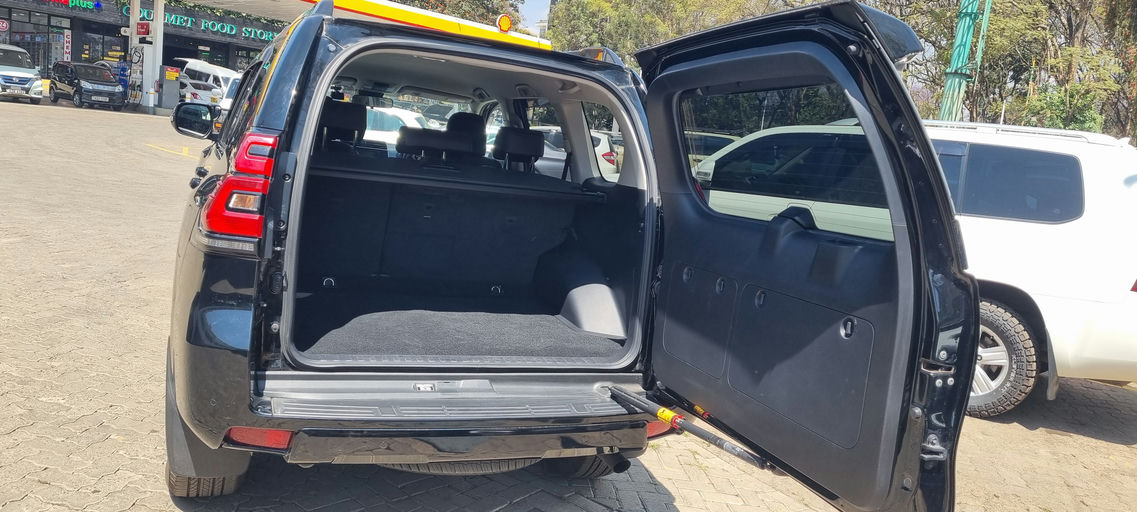 Toyota Prado photo 5