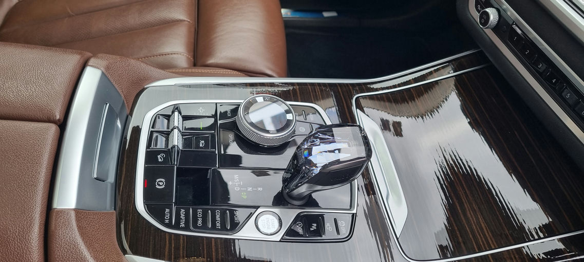 BMW X7 photo 11