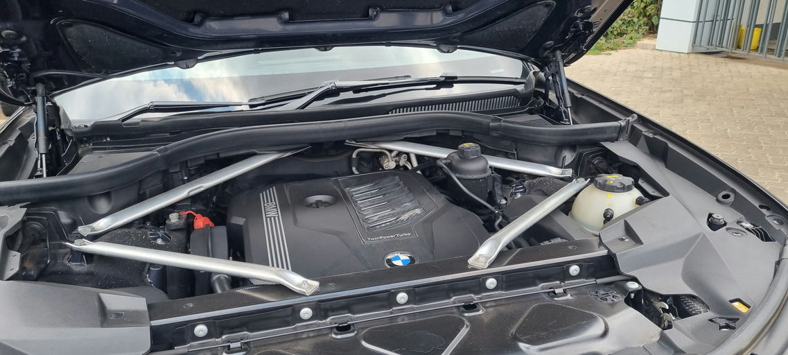 BMW X7 photo 3