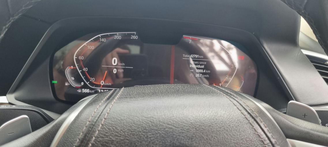 BMW X7 photo 7