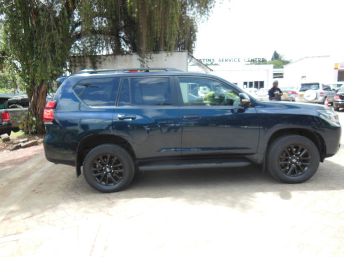 Toyota Prado TXL- 2.8 Turbo diesel photo 9