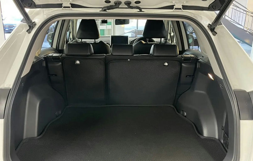 Toyota RAV4 Adventure Off Road Package photo 7