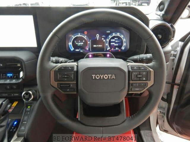 Toyota Land Cruiser 250 ZX/VX photo 16