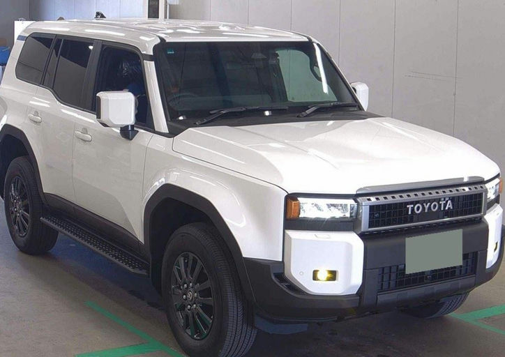 Toyota  Prado 250 series photo 4