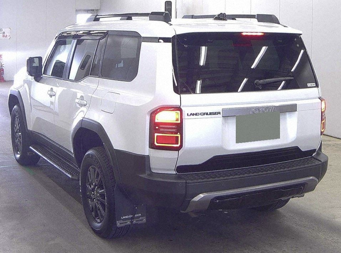 Toyota  Prado 250 VX  photo 2